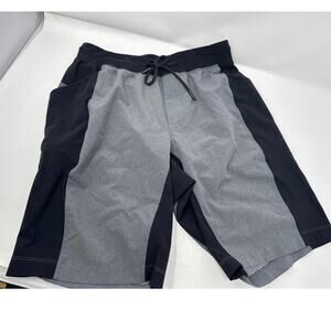 Men's Lululemon Namaste At The Beach Short w/ Liner Size Small Heathered Black